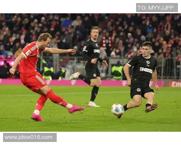 圣保利球队备战德甲下轮战力全开迎接挑战