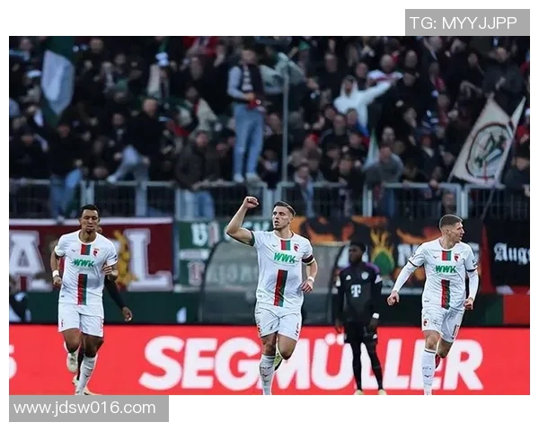 狼堡主场大胜，重返德甲争冠行列，球队实力大增