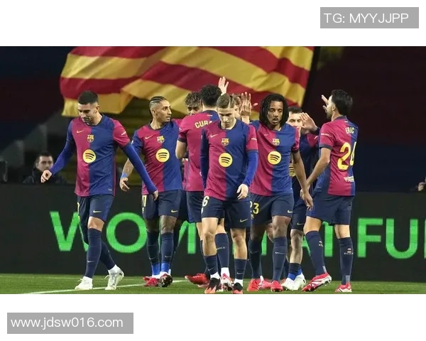 皇马主场告负，巴萨再添一城，西甲夺冠之争愈发悬念